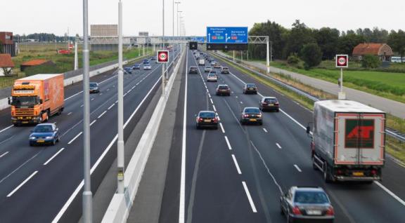 auto's op snelweg